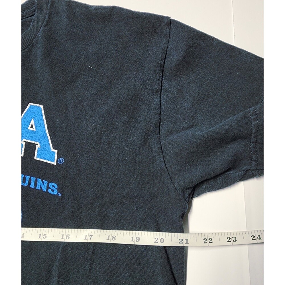 UCLA Bruins x DISNEY Mens Large Blue 84 NCAA Basketball Mickey Mouse EUC - Picture 5 of 7